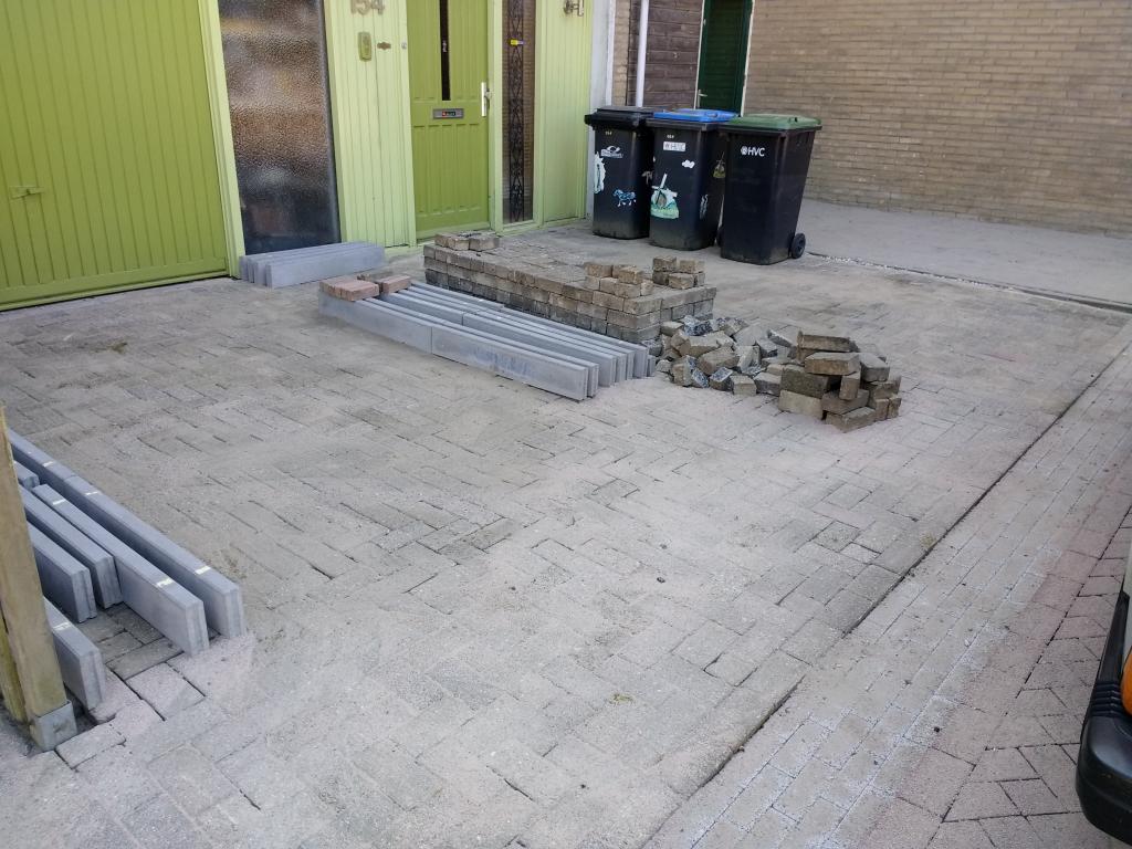 Image Oprit/oprit.2017-06-18.001.jpg