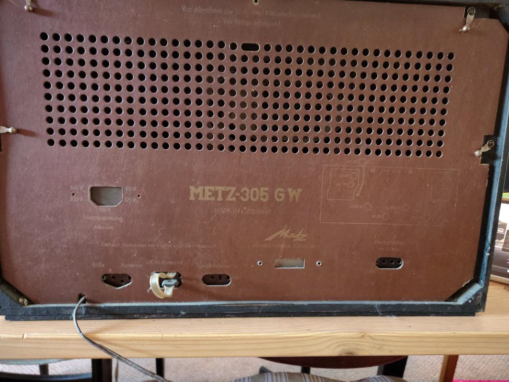 Image Stereo/Metz-305-GW.2025-09-09.001.jpg